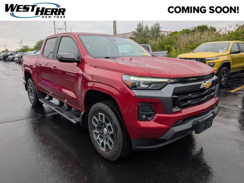 Used 2023 Chevrolet Colorado LT w/ LT Convenience Package III AWD/4WD image 1
