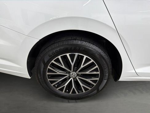 Used 2021 Volkswagen Jetta S image 16