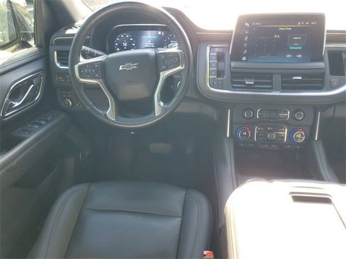 Used 2022 Chevrolet Tahoe Z71 w/ Luxury Package image 15