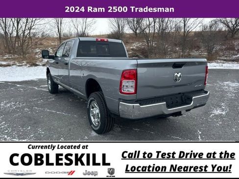 New 2024 RAM 2500 Tradesman w/ Chrome Appearance Group AWD/4WD image 7
