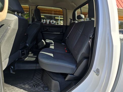 Used 2020 RAM 3500 Tradesman image 10