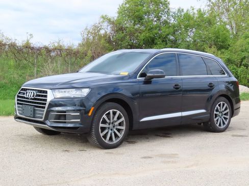 Used 2017 Audi Q7 3.0T Premium Plus w/ Premium Plus Package AWD/4WD image 8