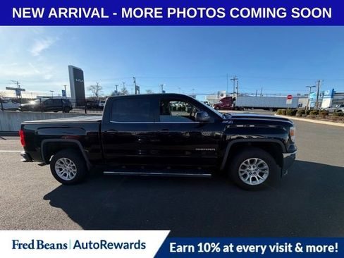 Used 2015 GMC Sierra 1500 SLE w/ SLE Value Package image 8