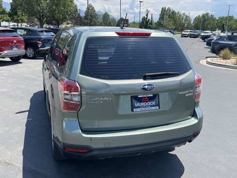 Used 2014 Subaru Forester 2.5i AWD/4WD image 10