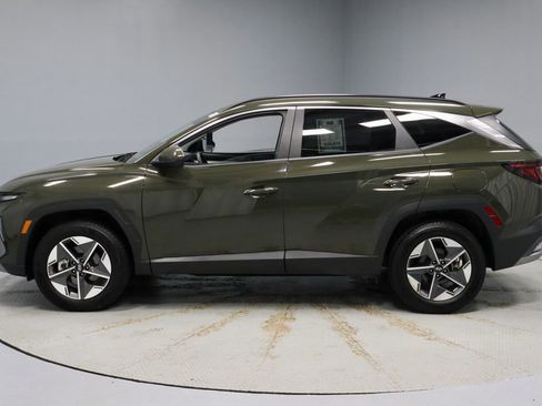 Certified 2025 Hyundai Tucson SEL AWD/4WD image 10