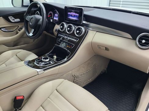 Used 2017 Mercedes-Benz C 300 4MATIC Coupe image 38