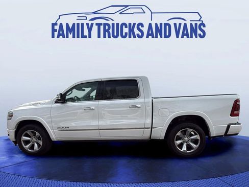 Used 2022 RAM 1500 Limited AWD/4WD image 2