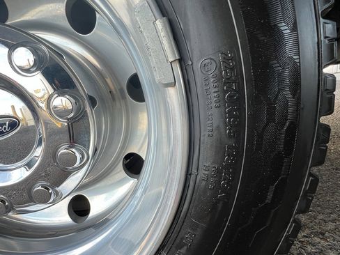 Used 2024 Ford F450 XLT image 12