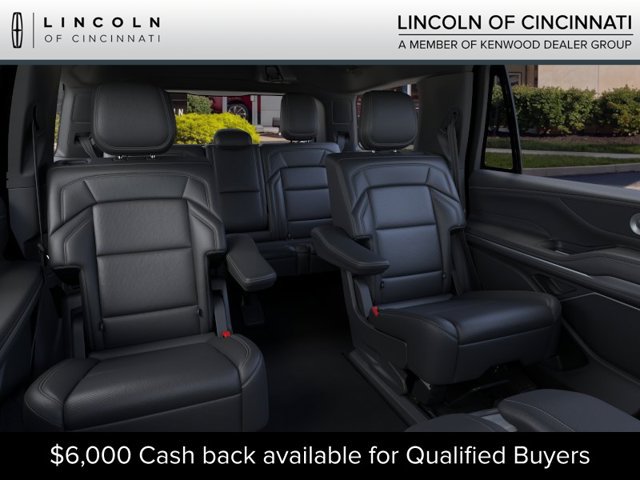 New 2026 Lincoln Navigator Reserve w/ Jet Appearance Package AWD/4WD image 11