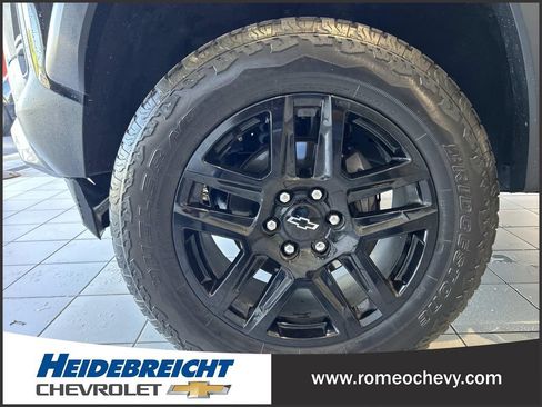 Certified 2023 Chevrolet Colorado Trail Boss AWD/4WD image 7