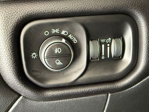 Used 2022 RAM 2500 Laramie image 16