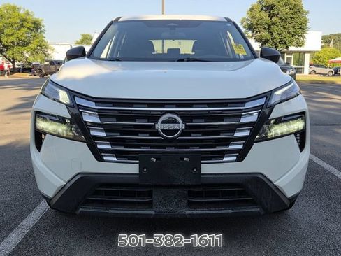 Used 2025 Nissan Rogue S AWD/4WD image 8
