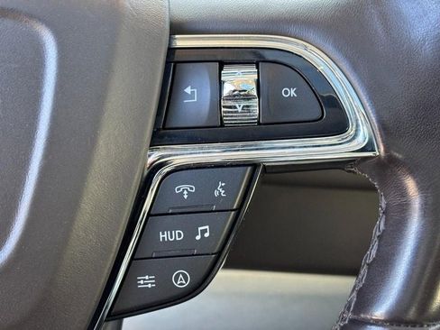 Used 2023 Lincoln Navigator L Black Label image 19