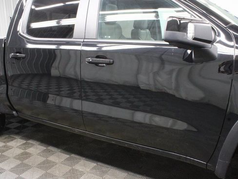 Used 2023 Chevrolet Silverado 1500 ZR2 w/ Technology Package image 37