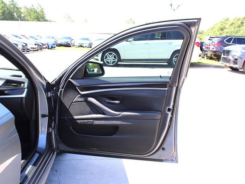Used 2013 BMW 550i Sedan image 27
