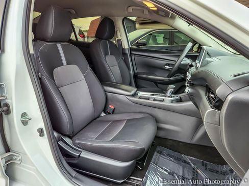 Used 2024 Nissan Sentra SV FWD image 29