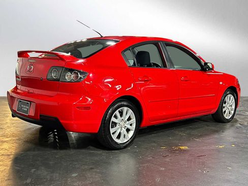 Used 2008 MAZDA MAZDA3 i Touring FWD image 3