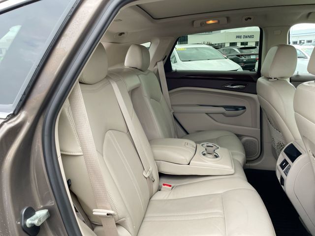 Used 2015 Cadillac SRX Luxury w/ Driver Awareness Package AWD/4WD image 16