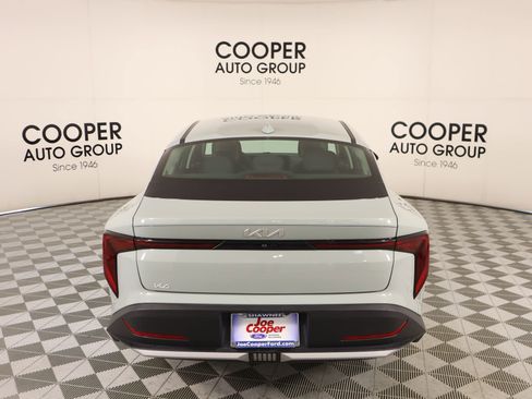 Used 2025 Kia K4 LXS image 20
