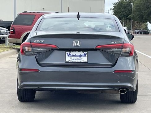 Used 2024 Honda Civic Sport image 5