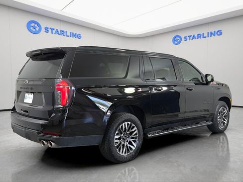 Certified 2025 Chevrolet Suburban Z71 AWD/4WD image 9