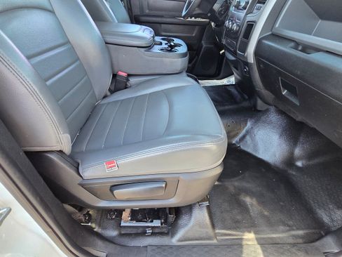 Used 2018 RAM 2500 Tradesman w/ Popular Equipment Group RWD image 25