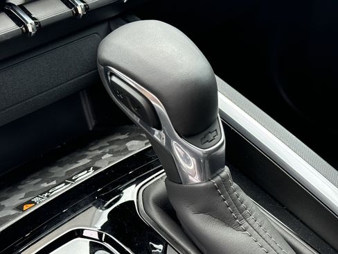 New 2024 Chevrolet Colorado LT w/ LT Convenience Package III image 27