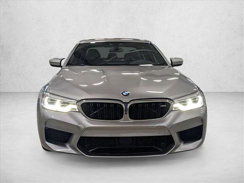 Used 2019 BMW M5 w/ Executive Package image 2