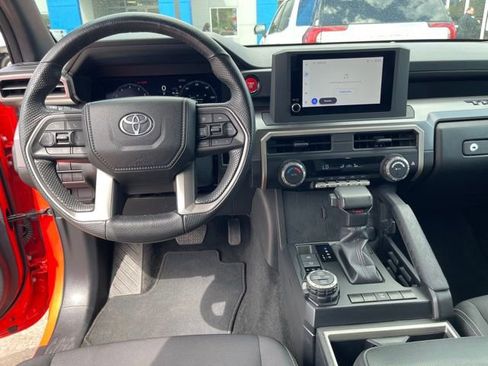 Used 2024 Toyota Tacoma TRD Off-Road AWD/4WD image 11