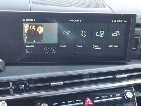 Used 2025 Hyundai Santa Fe SEL FWD image 5