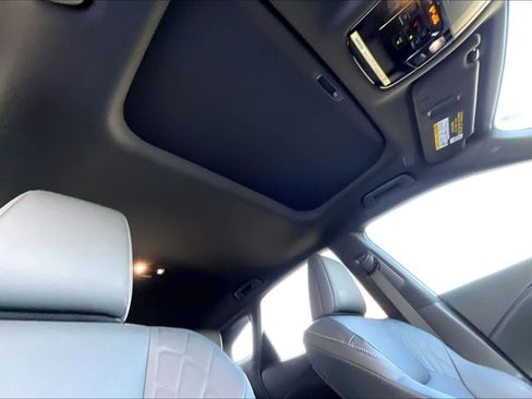 Certified 2024 Lexus RX 350h Premium w/ Convenience Package image 13