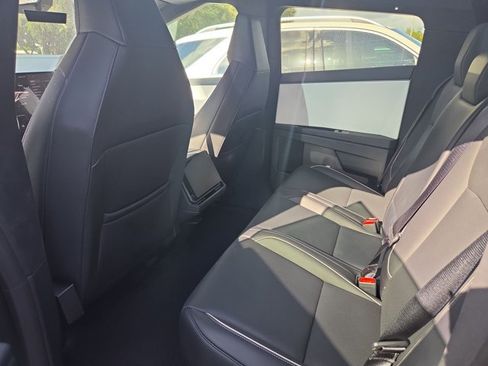 Used 2024 Tesla Cybertruck Cyberbeast AWD/4WD image 15