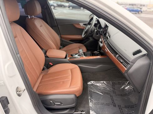 Used 2021 Audi A4 2.0T Premium w/ Convenience Package image 13