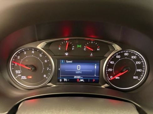 Used 2023 GMC Terrain SLE w/ Driver Convenience Package FWD image 14