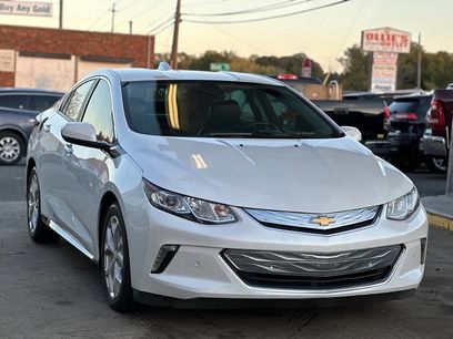 Used 2017 Chevrolet Volt Premier w/ Driver Confidence II Package