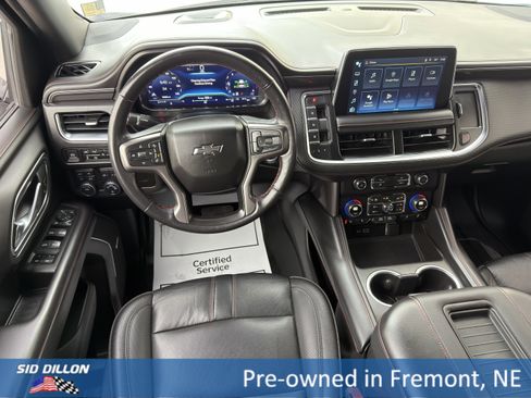 Used 2022 Chevrolet Suburban RST w/ Luxury Package image 10