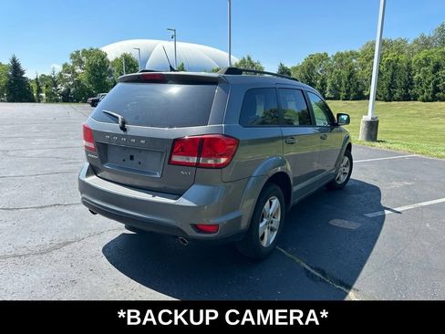 Used 2012 Dodge Journey SXT w/ Popular Equipment Group FWD image 4