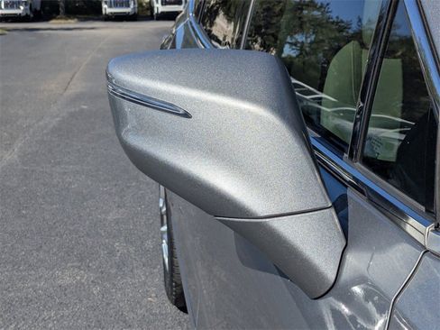 Used 2023 Buick Enclave Essence w/ Experience Buick Package image 11