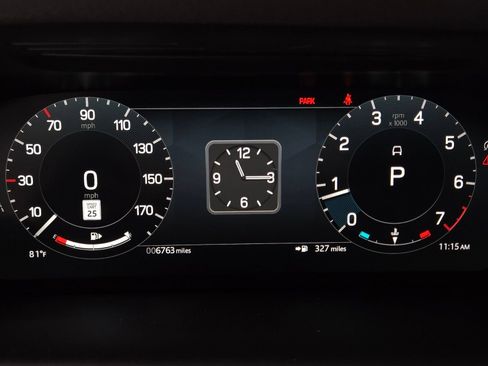 Used 2025 Land Rover Discovery Sport Dynamic SE AWD/4WD image 32