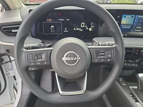 New 2026 Nissan Kicks SV w/ Cold Weather Package FWD image 28