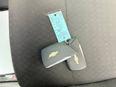 Used 2025 Chevrolet Silverado 1500 RST AWD/4WD image 26