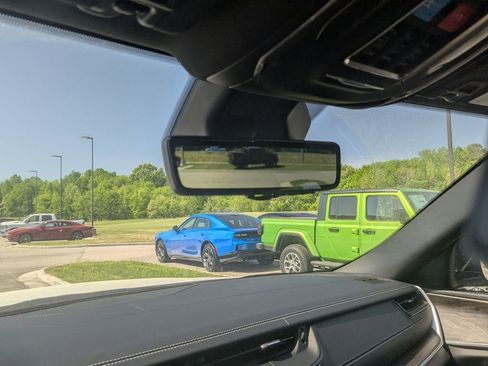 New 2026 Jeep Grand Cherokee L Limited AWD/4WD image 32