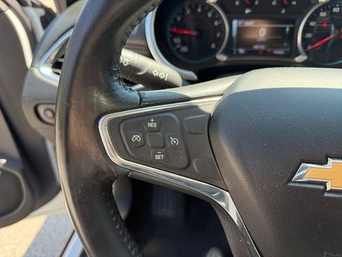 Used 2016 Chevrolet Malibu LT w/ Leather Package FWD image 18