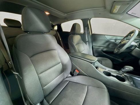 Used 2024 Chevrolet Malibu LT image 29
