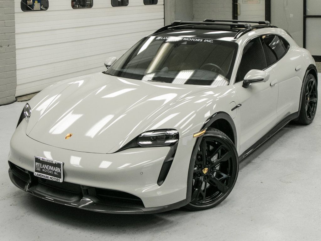 Used 2022 Porsche Taycan Turbo S AWD/4WD image 15