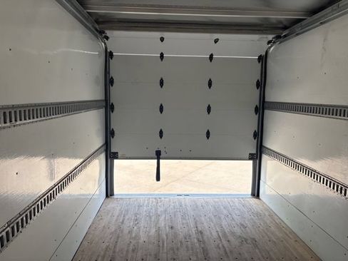 New 2023 Chevrolet Low Cab Forward 5500XD RWD image 32