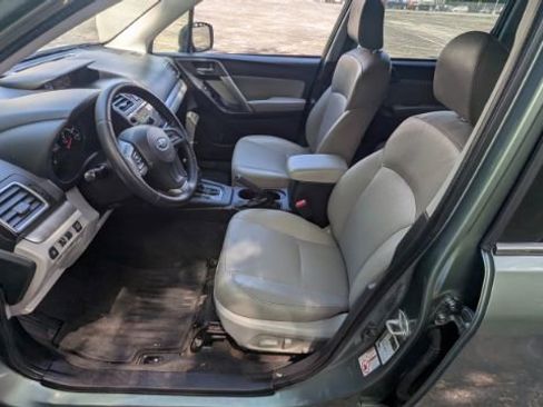 Used 2016 Subaru Forester 2.5i Touring w/ Eyesight & Navigation System AWD/4WD image 18
