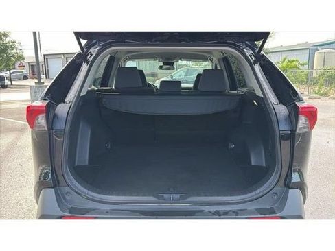 Certified 2025 Toyota RAV4 XLE AWD/4WD image 37