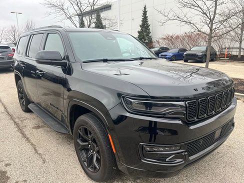 Used 2024 Jeep Wagoneer Series II image 1