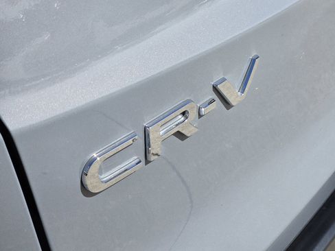 Used 2024 Honda CR-V LX image 16